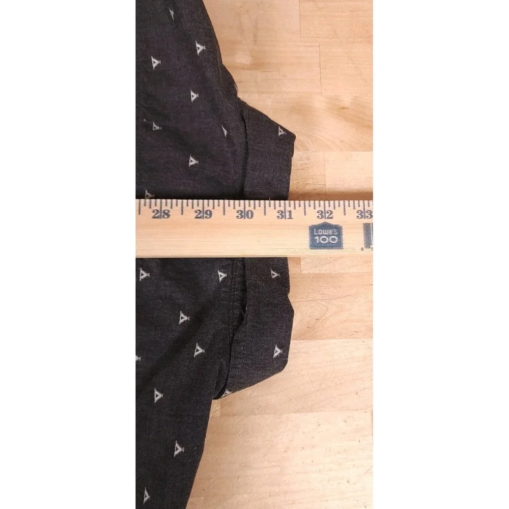 The North Face Gray‎ Button Down Dress Shirt Large Short Sleeve Geometric